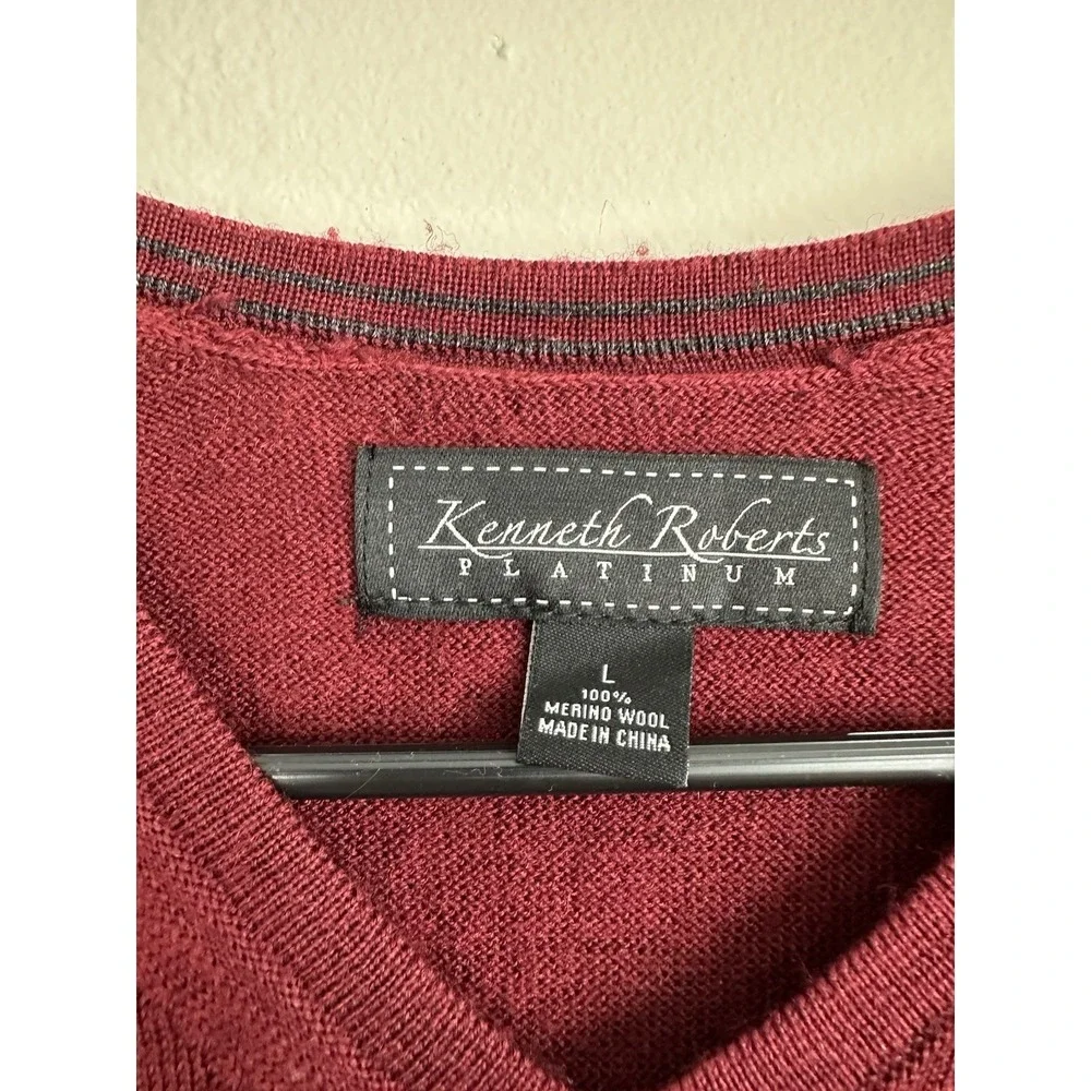 Kenneth Roberts LARGE 100% Merino Wool Sweater Red V Neck Pullover‎
